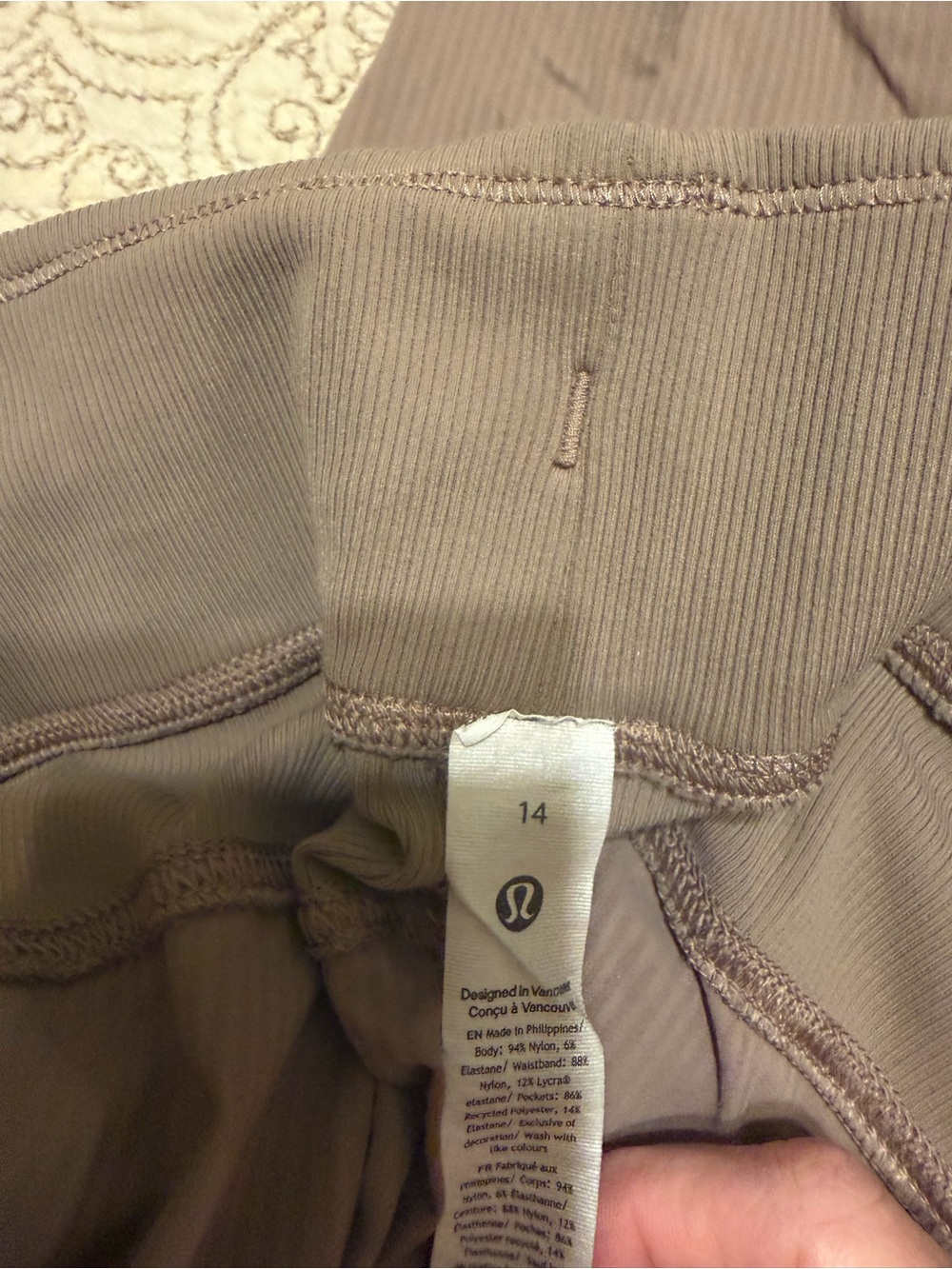 Lululemon Dance Studio Joggers - Bundle - Size 14 - Picture 2 of 4